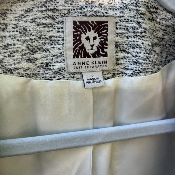 SPRING SALE! Anne Klein suit jacket black and white boucle cream satin lining - Picture 3 of 6